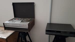 Camera din spate a cafenelei ceainarie Camera din Fata din Piata Amzei