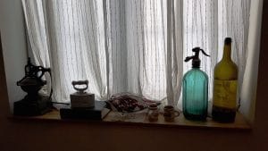 Camera din spate a cafenelei ceainarie Camera din Fata din Piata Amzei