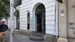 Coffee Up, cafenea boema in Piata Universiattii din Bucuresti