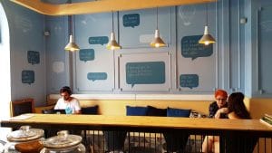 Coffee Up, cafenea boema in Piata Universiattii din Bucuresti