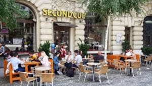 Coffee Up, cafenea boema in Piata Universiattii din Bucuresti