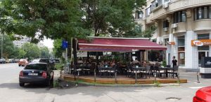 Duman, restaurant cu specific oriental pe Bv Decebal in Bucuresti