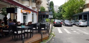 Duman, restaurant cu specific oriental pe Bv decebal in Bucuresti