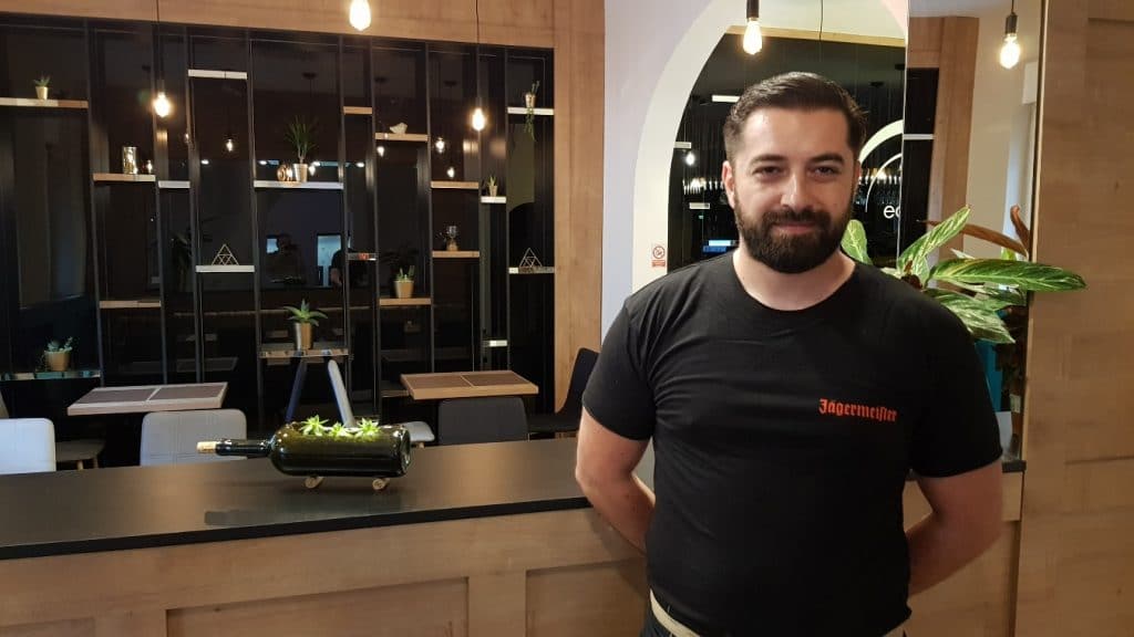 Eclipse, restaurant cu bucatarie internationala in Iancu Capitanu din Bucuresti