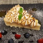 Garden Grille & Bar, restaurantul Hotelului Hilton Garden Inn din Centrul Vechi