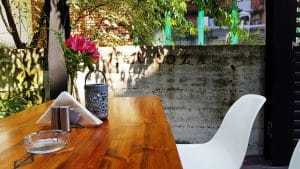 Glucoza Bar & Terrace, terasa de vara la Hotelul Caro