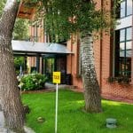 Hotel Caro cu restaurantele La Vitrine si Clasic, Terasa Glucoza si winebarul 1000 de Chipuri
