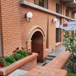 Hotel Caro cu restaurantele La Vitrine si Clasic, Terasa Glucoza si winebarul 1000 de Chipuri