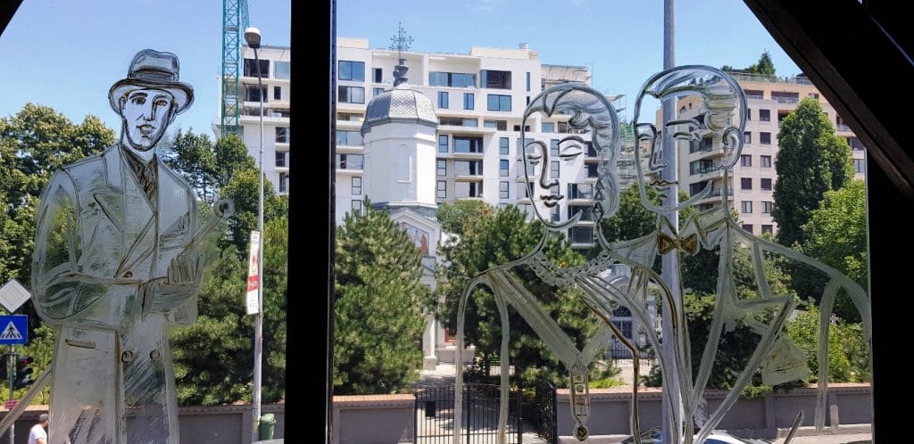 La Senna, fostul restaurant Casa Boema pe Nicolae Caranfil  La Senna, fostul restaurant Casa Boema pe Nicolae Caranfil