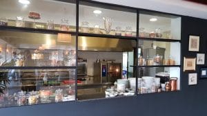 La Vitrine Restaurant & Lounge, la Hotelul Caro din Bucuresti