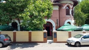 Museum, restaurant in Cotroceni, langa Biserica Sfantul Elefterie Vechi