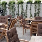 Nido Secret Garden, terasa restaurantului din Aleea Alexandru