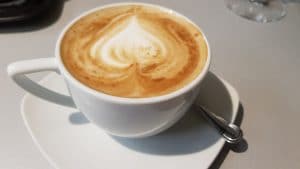 Nido Kitchen & Wine, restaurant international in Alea Alexandru