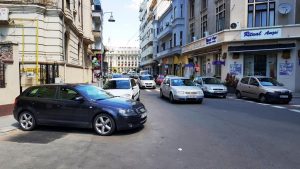 Piata Amzei intre Mendeleev si Christian Tell, cu restaurantul Barrio si Tonka