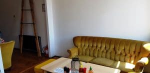 ReModelier, bistrou boem de hamburgeri si salate in strada Gina Patrichi