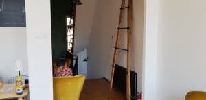 ReModelier, bistrou boem de hamburgeri si salate in strada Gina Patrichi