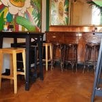 ReModelier, bistrou boem de hamburgeri si salate in strada Gina Patrichi