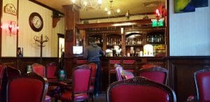 Roland Cafe 1811, cafenea si mic bistrou in Cotroceni la Piata Operei