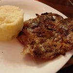 Roland Cafe 1811, cafenea si mic bistrou in Cotroceni la Piata Operei