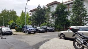 Satul Francez - Le Village Francais in jurul restaurantului The Grill