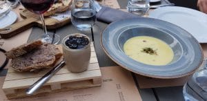 Beef Room, restaurant steakhouse la Hilton Garden Inn Hotel in Centrul Vechi