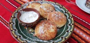 Conacul Gagauz din Bucuresti - papanasi