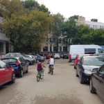 Grozavesti, cu restaurantele Pui de Urs, Shorley, Yesterday si Potcoava
