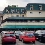 Grozavesti, cu restaurantele Pui de Urs, Shorley, Yesterday si Potcoava