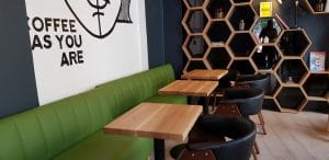 Meron, cafenea si cafegii in Brezoianu, langa Palatul Universul