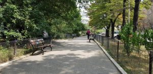 Parcul Cismigiu din Bucuresti, cu restaurantul Monte Carlo