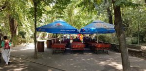 Parcul Cismigiu din Bucuresti, cu restaurantul Monte Carlo