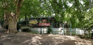 Parcul Cismigiu din Bucuresti, cu restaurantul Monte Carlo