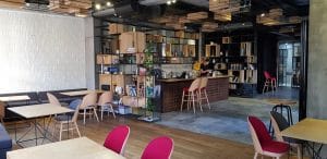 Point Art Hub, centru cultural cu bistrou si teatru in Bucuresti