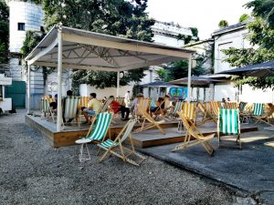 Spatiul M60, terasa boema in Piata George Enescu din Bucuresti