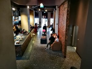 Starbucks Reserve Clover, cafenea pe strada Lipscani din Centrul Vechi al Bucurestiului