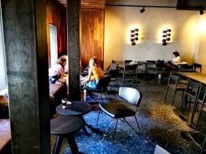 Starbucks Reserve Clover, cafenea pe strada Lipscani din Centrul Vechi al Bucurestiului