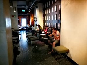 Starbucks Reserve Clover, cafenea pe strada Lipscani din Centrul Vechi al Bucurestiului