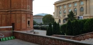 Artichoke Coffee Shop, cafenea boema pe Calea Victoriei la Biserica Kretzulescu