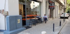 Bulevardul Magheru cu Taupe Bistro, Narcoffee Roasters, Ciclop, Lido si altele