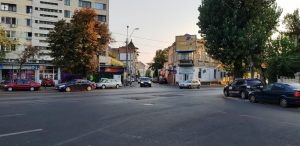 Bulevardul Marasesti, pe la restaurantul The Temple Social Pub