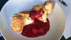 Casa M60, bistrou boem cu bucatarie urbana in Domnita Ruxandra