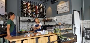 Ivy, cafenea si snack bar la Piata Rosetti in Bucuresti