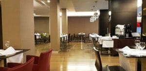 Red Pepper, restaurant in hotelul Ramada Plaza