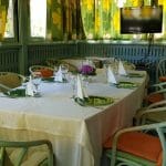 Select, restaurant si club de bugetari in Aleea Alexandru