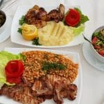 Select, restaurant si club de bugetari in Aleea Alexandru