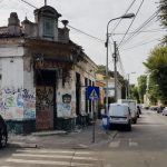 Strada Icoanei cu restaurantul Capriccio si Biserica Icoanei