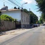 Strada Icoanei cu restaurantul Capriccio si Biserica Icoanei