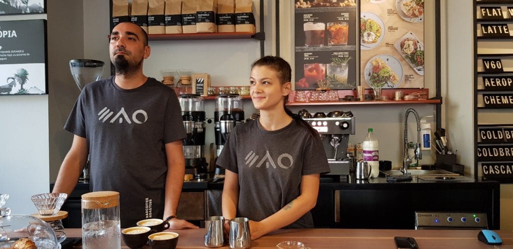 Taupe Bistro Lounge and Cafe si Narcoffee Roasters pe Magheru