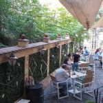 The Temple Social Pub, restaurant cu terasa rooftop in Bv Marasesti