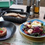 The Temple Social Pub, restaurant cu terasa rooftop in Bv Marasesti
